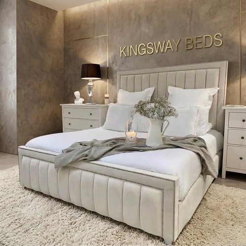 Panel boarder plush - velvet, bed